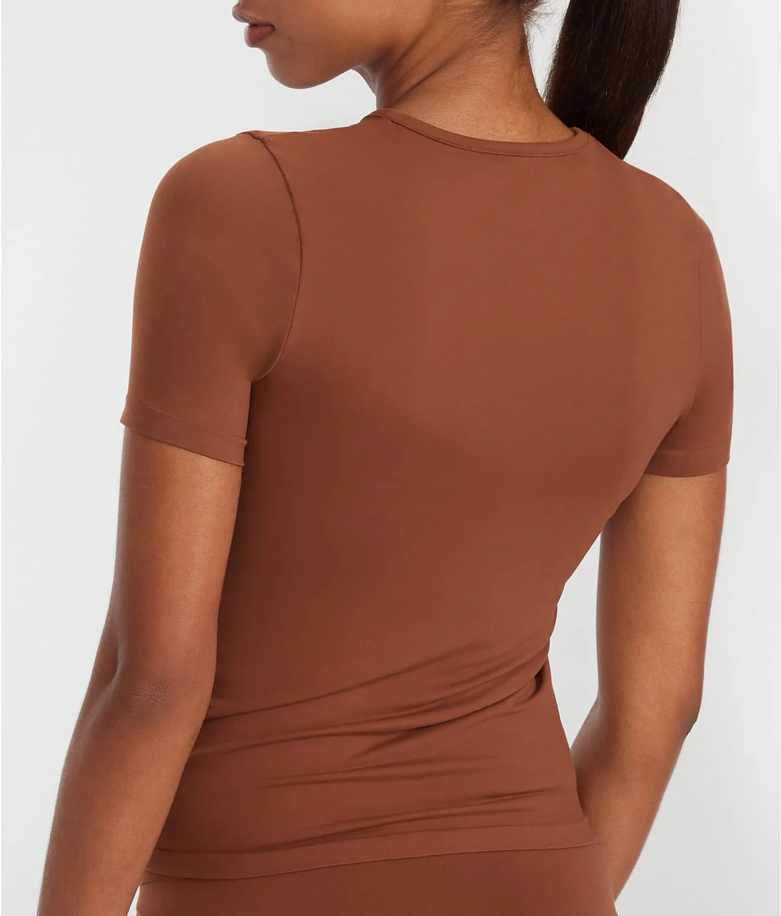 The Smoothing Seamless T-Shirt - Image 15