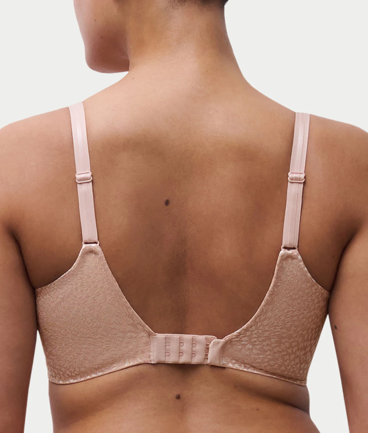 Magique Back-Smoothing Wire-Free Minimizer Bra - Image 10