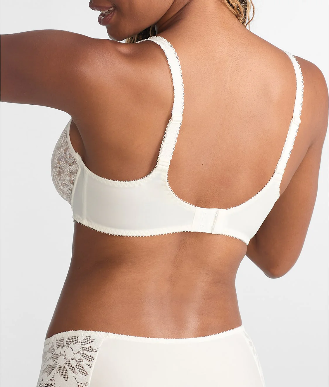 Leia Seamless Full Cup Bra - Image 16