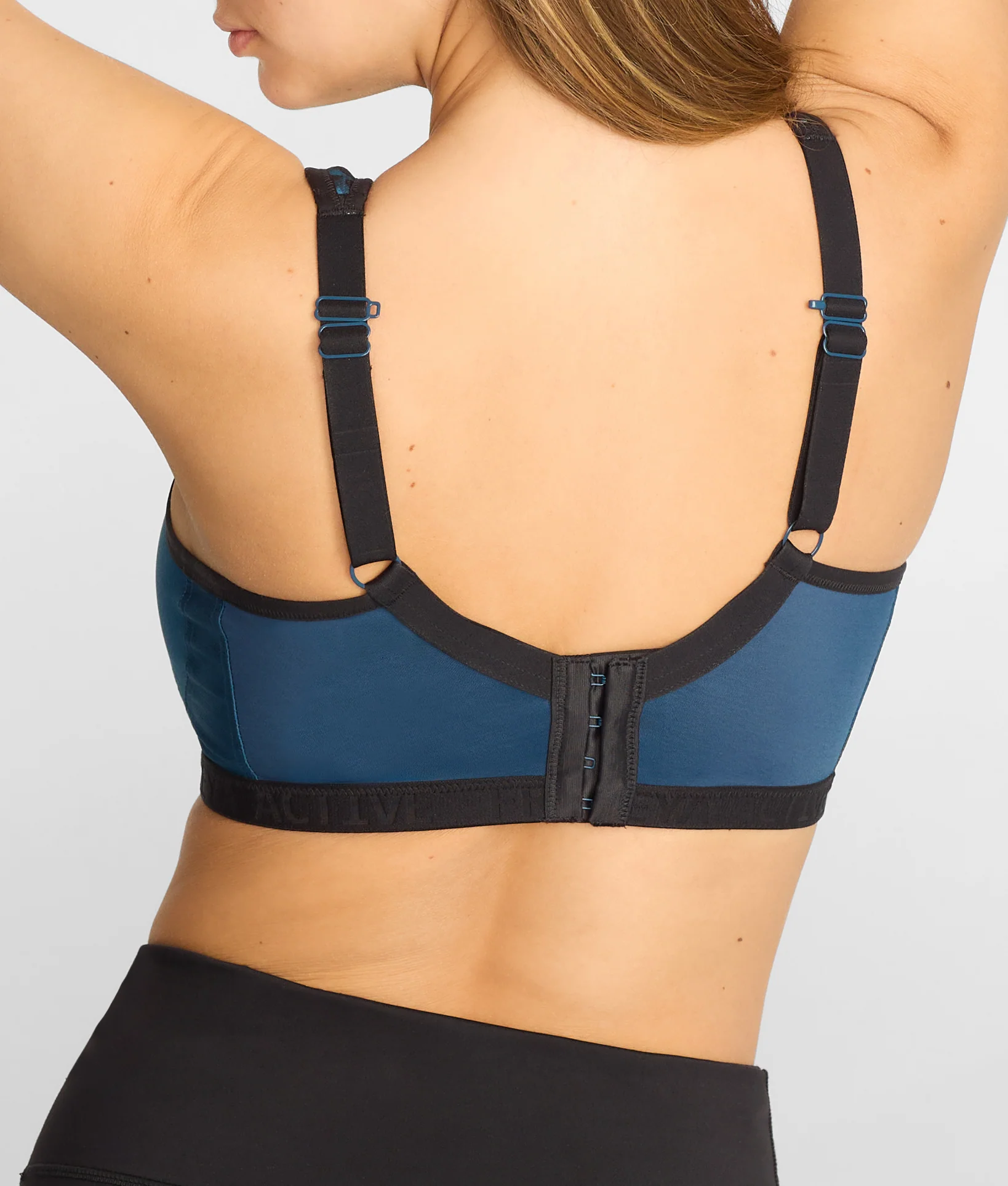Dynamic High Impact Wire-Free Sports Bra - Image 17