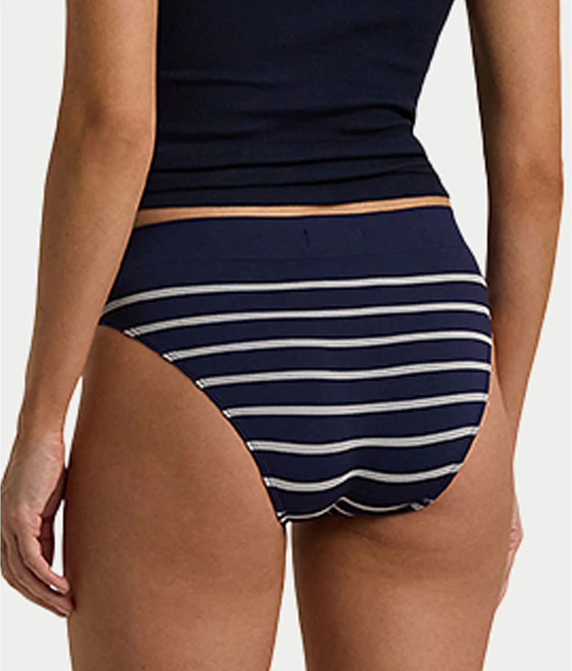 Seamless Bikini - Image 10