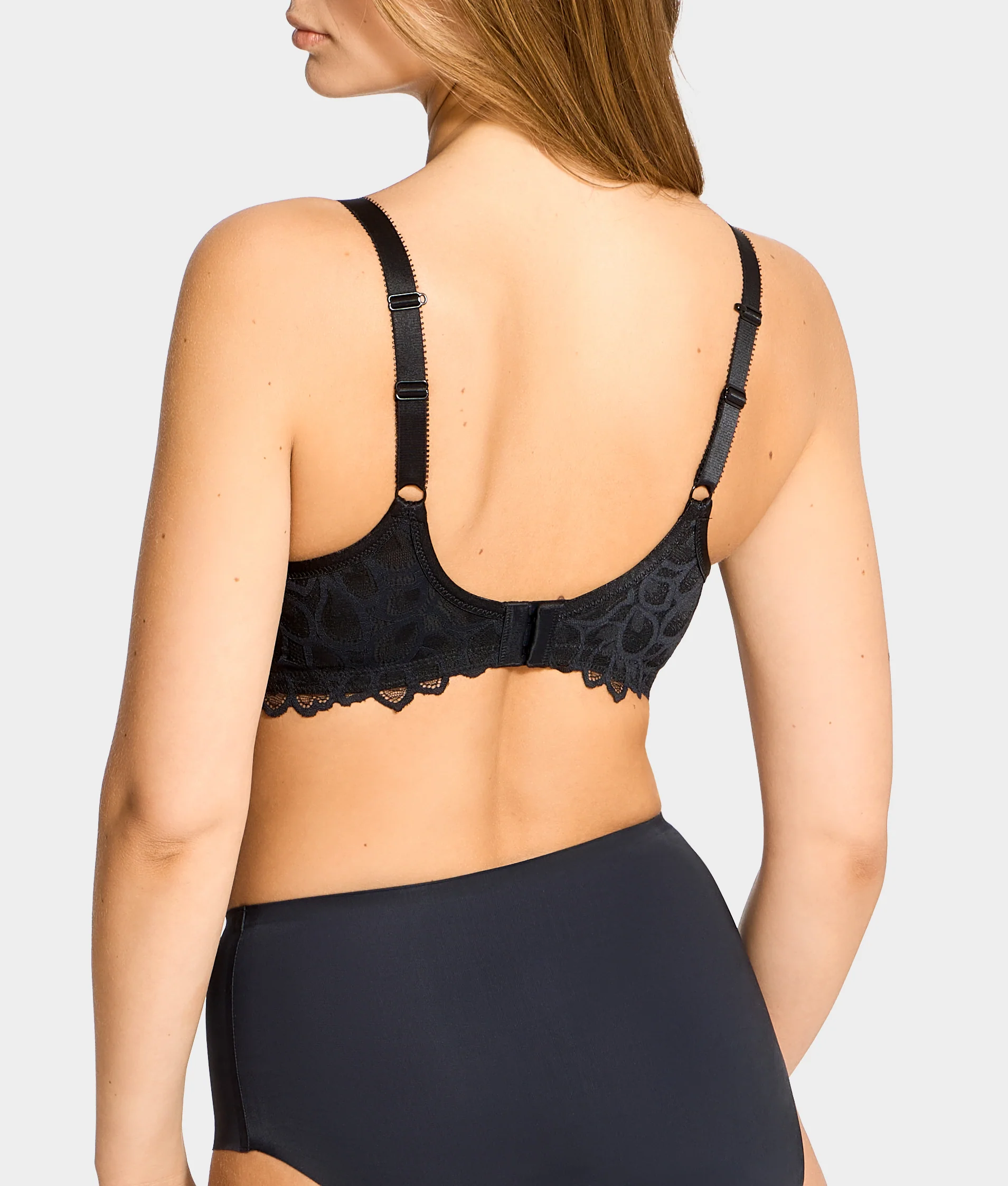 Allure Spacer T-Shirt Bra - Image 15