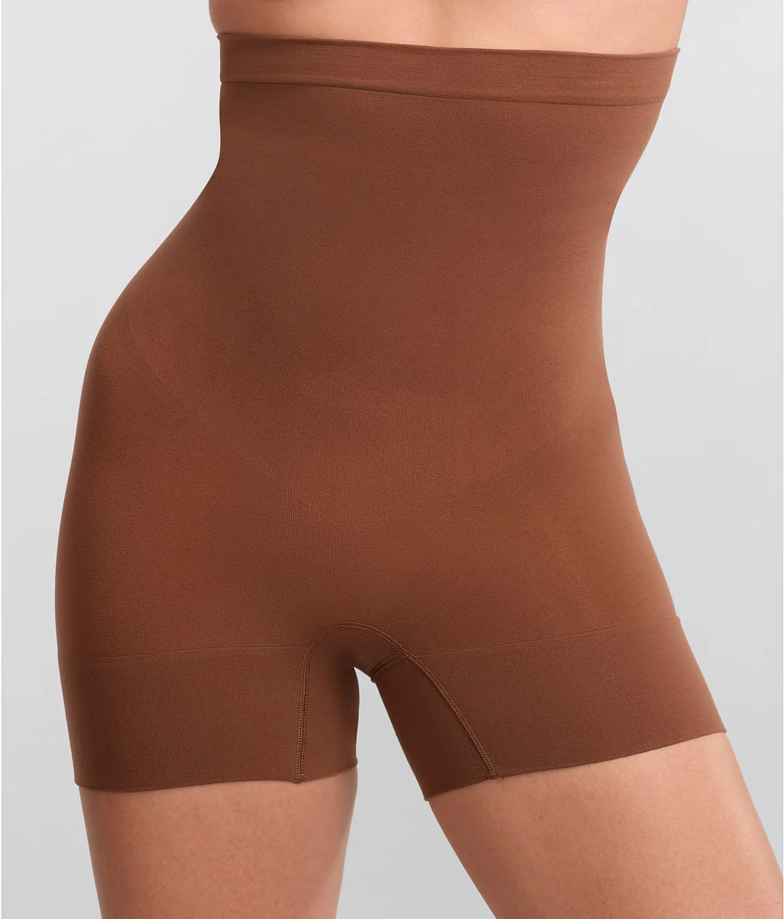 Everyday Seamless High-Waist Shorty - Image 3
